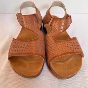 Propet Brown Leather Comfort Sandals Size 10 Adjustable